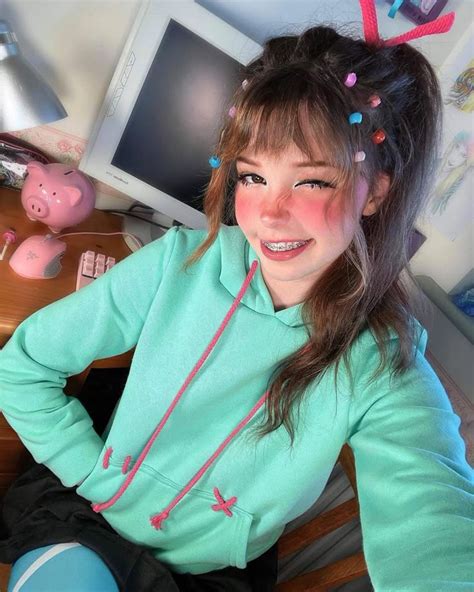 are bella delphine braces fake